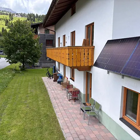 Haus Ricarda 公寓 *
